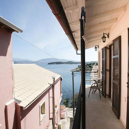 カシオピ Gabriela'S Seaside Houseヴィラ エクステリア 写真